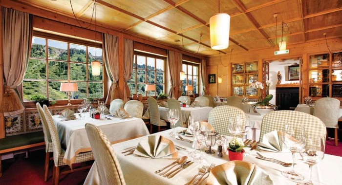 Hotel Enzian, Obergurgl ski chalet, image 5